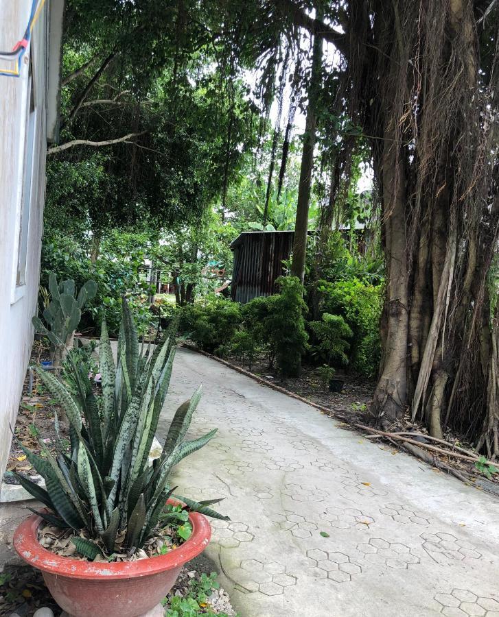 Huong Tram Homestay Ho Da Экстерьер фото