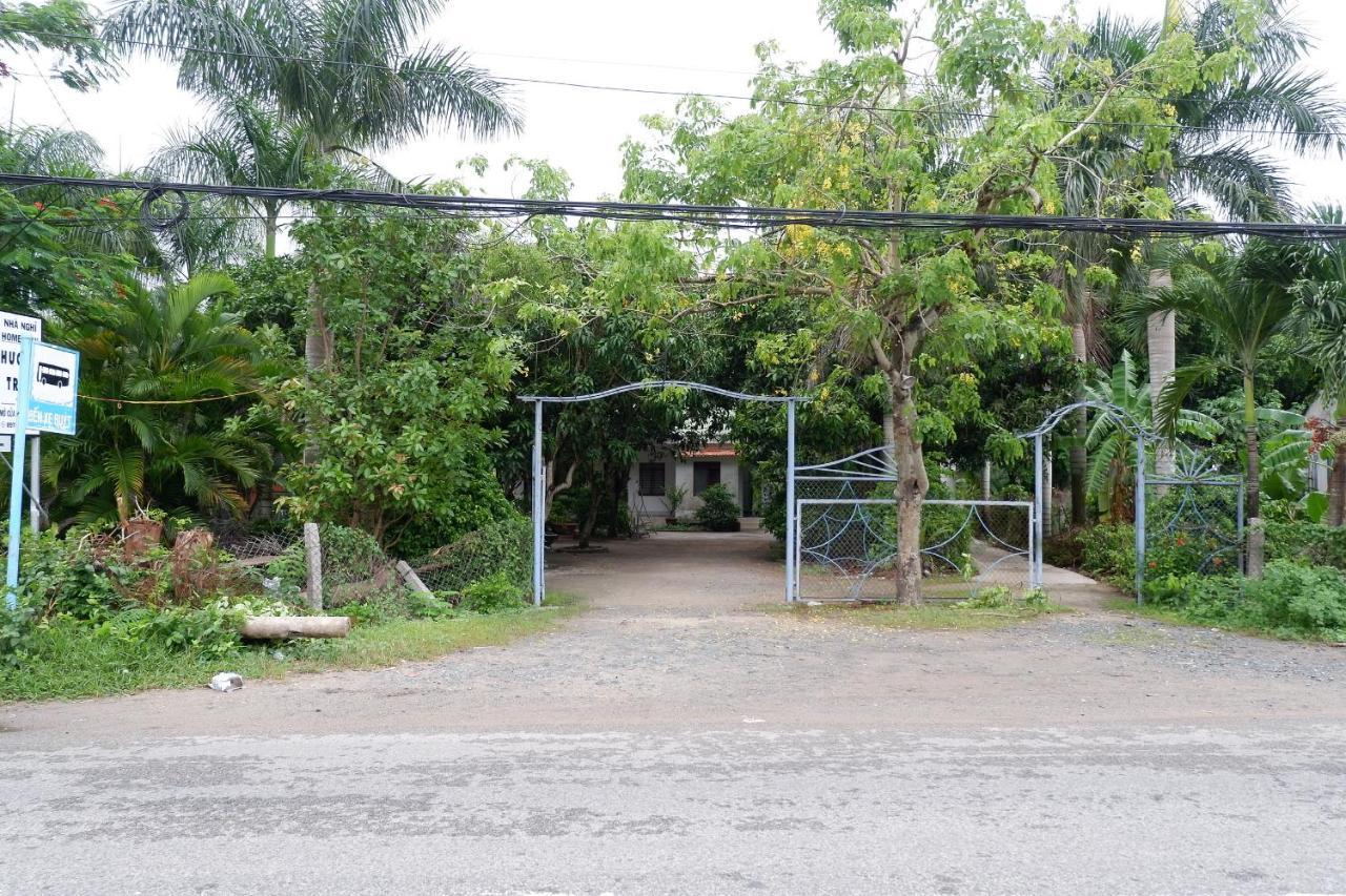 Huong Tram Homestay Ho Da Экстерьер фото